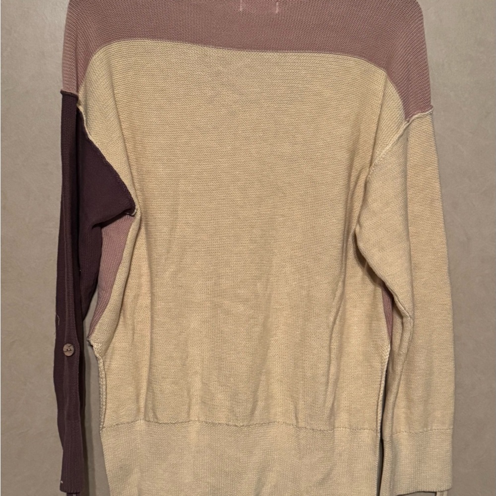 Colorblock Sweater - Picture 4 of 4